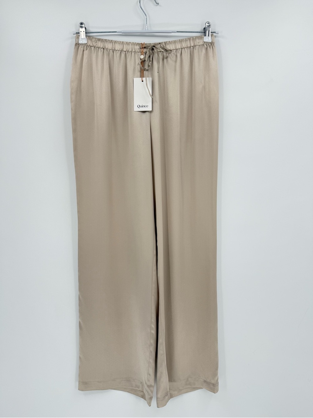 Quince 100% Silk Drawstring Wide Leg Pant in Champagne Size M - Picture 2 of 14